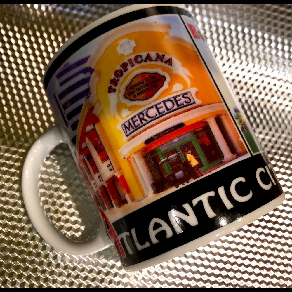 ATLANTIC CITY BOARDWALK MUG !vintage / porcelain